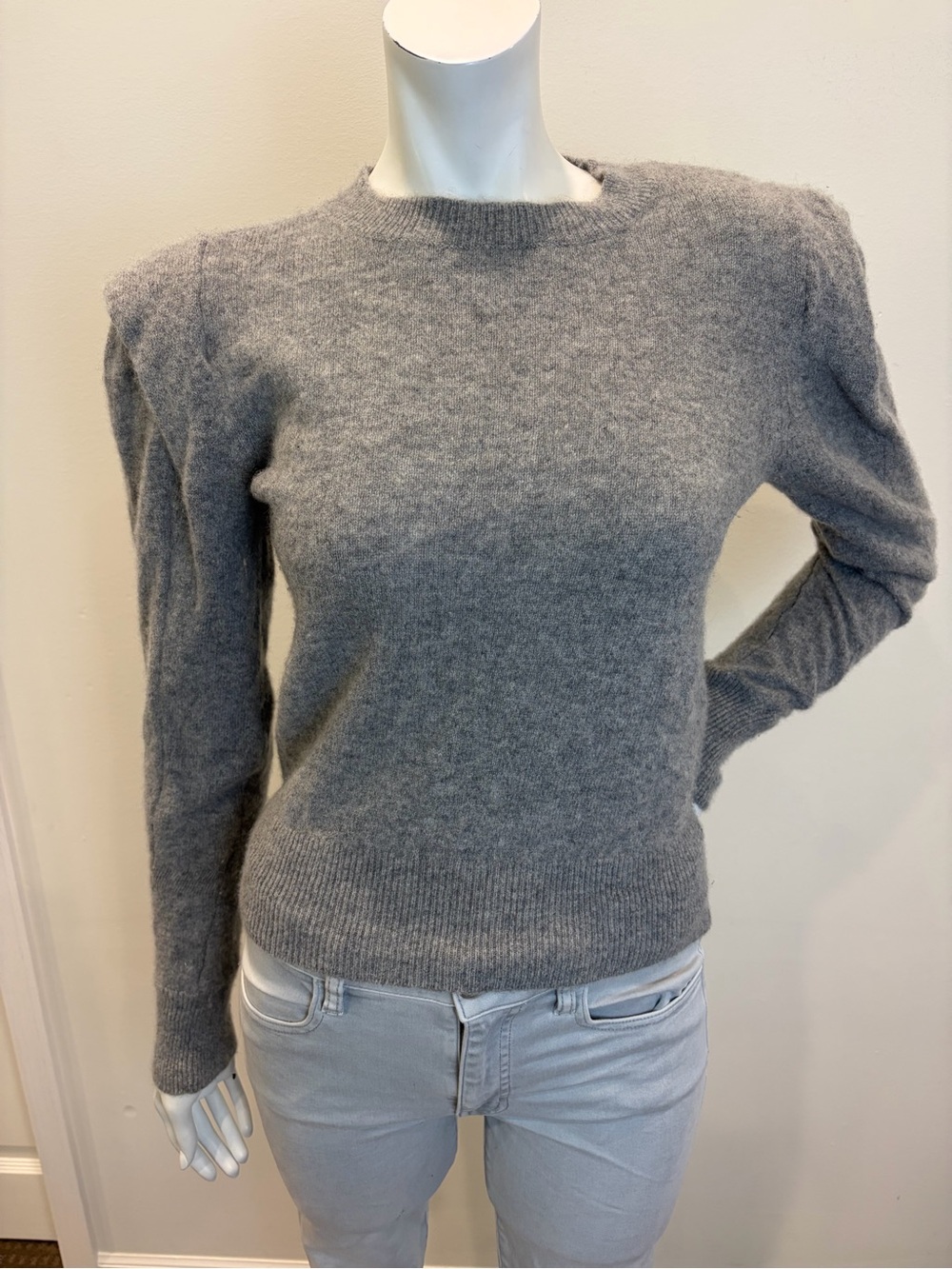 HOUSE OF HARLOW 1960 100% Cashmere Gray Long Sleeve Sweater